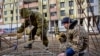 Мигранты в России. 