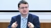 Preşedintele Asociaţiei Utilizatorilor Români de Servicii Financiare spune că dobânzile foarte mari pe care le practică insituțiile financiare nebancare nu vor mai fi posibile după ce legea care reglementează dobânzile va fi promulgată. 