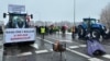 Польські фермери заблокували кордон із Україною, протестуючи проти політики ЄС і преференцій для української агропродукції. Дорогуськ. Польща, 9 лютого 2024 року 