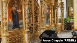 Комрат чиркәвендә гыйбадәт кылу
