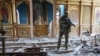 Ув'язнення у собачому вольєрі, здирництво, рекет: як Росія «чеченізує» Донбас