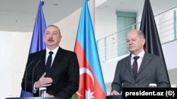 Ադրբեջանի նախագահը և Գերմանիայի կանցլերը, արխիվ