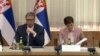 Presidenti i Serbisë, Aleksandar Vuçiq, dhe kryeministrja e Serbisë, Ana Bërnabiq, gjatë mbledhjes së Qeverisë së Serbisë. 25 prill 2023.