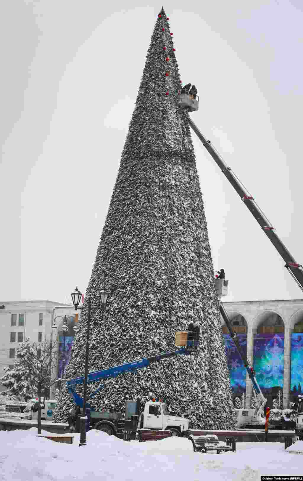  Бишкектеги башкы балаты. 