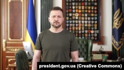 Російську бойову авіацію треба знищувати там, де вона є, усіма можливими засобами, сказав президент