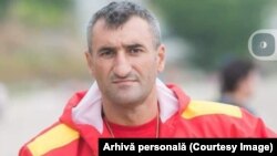 Gabriel Culea (47 de ani) este salvamar de la începutul anilor 2000 şi coordonează de peste 15 ani echipele de salvamari de pe plajele din Constanţa şi Mamaia, două din cele mai aglomerate porţiuni ale litoralului românesc.