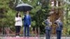 Архивка фотографија, Косовската претседателка Вјоса Османи и македонскиот претседател Стево Пендаровски во Скопје на 26.04.2023