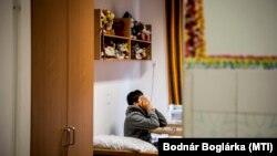 Képünk illusztráció, a Károlyi István Gyermekközpont kísérő nélküli kiskorúak fóti gyermekotthonában készült 2015. szeptember 11-én