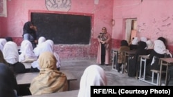 افغانستان کې د نجونو ښوونځي له تېرو نهو مياشتو راهيسې تړلې دي.