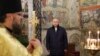Путин попросил выгравировать свои инициалы на цепочках к крестам для военных