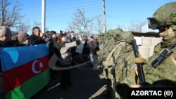 Азербайджанские «экоактивисты» и российские миротворцы в Лачинском коридоре, 12 декабря 2022 г.