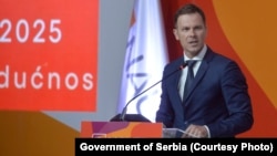 Dan nakon presude Suda (24. juna 2021.) kojom je uvažena žalba na odluku kojom je osporen njegov doktorat, ministar Siniša Mali je govorio na skupu Nacionalne alijanse za lokalni i ekonomski razvoj (NALED) u Beogradu. Pitanje njegovog doktorata aktuelno je već osam godina. 