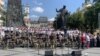 Львовта Тарас Шевченко һәйкәле янындагы мәйданда хор һәм хәрби оркестр "Ой, у лузі червона калина" җырын башкара. Аларга дөньяның 47 иленнән украиннар һәм чит ил кешеләре кушылып, чарада барлыгы меңнән артык кеше катнашты. 28 июнь 2022