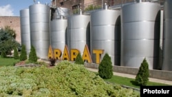Armenia - Grapes delivered to a brandy distillery in the Ararat province, 7Sep2015.