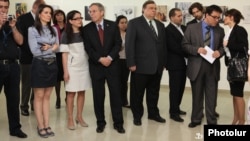 «Մամուլի ազատություն, տեղեկատվություն ստանալու իրավունք» խորագրով ֆոտոցուցահանդես Նկարիչների միությունում