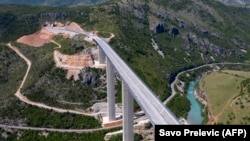 Autostrada e Malit të Zi që lidh Barin me Serbinë.