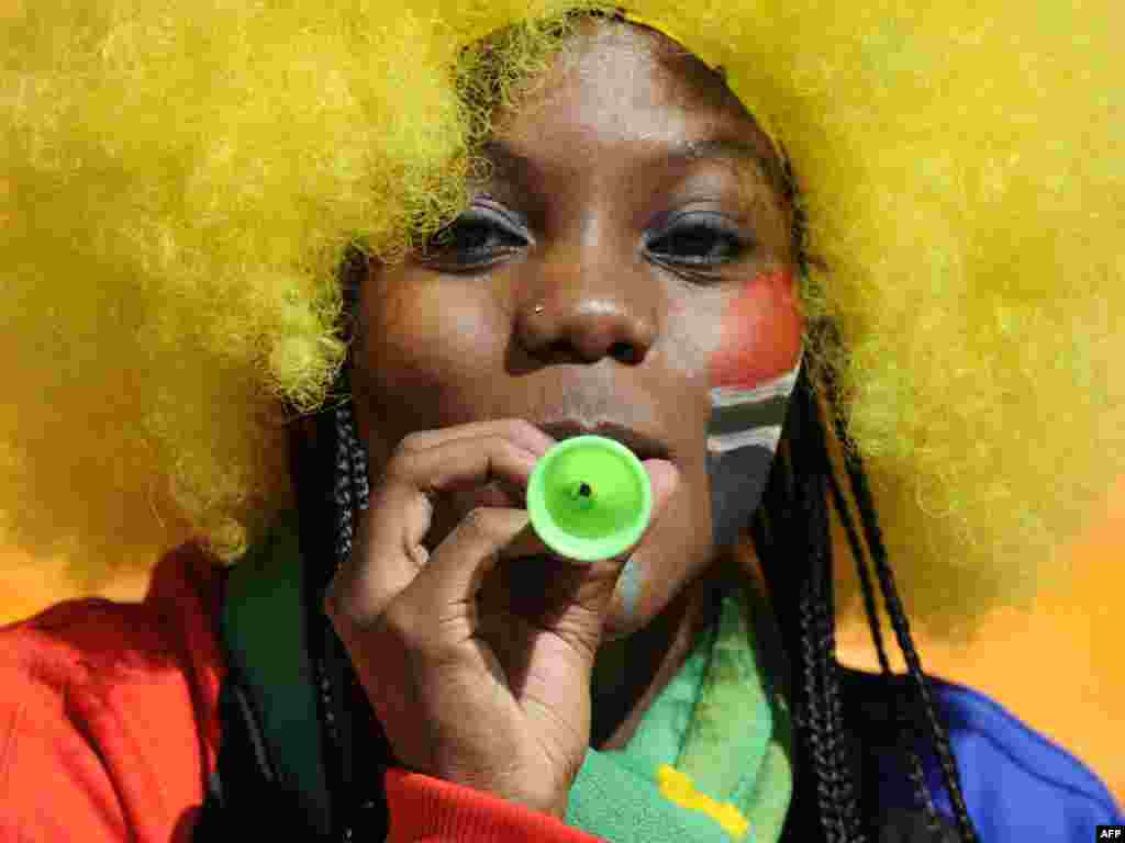 Južna Afrika - Svjetska nogometna groznica u Johannesburgu, 11.06.2010. Foto: AFP