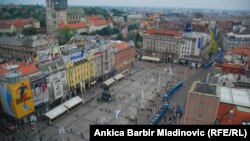 U Zagrebu će na Trgu Bana Jelačića nastupiti Psihomodo pop i Zagrebačka filharmonija