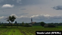 Strano preduzeće može u Srbiji da kupi domaću firmu ili gazdinstvo i tako stigne do vlasništva nad zemljištem