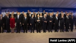 23-nji ýanwarda Iýerusalimiň Ýad Waşem Holokost ýadygärliginiň ýanynda guralan çäre Ýewropada we dünýäniň beýleki ýerlerinde ýewreýlere garşy zorluklaryň güýçlenýän wagtyna gabat geldi.
