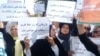 تجمع صدها بازنشسته در مقابل مجلس 