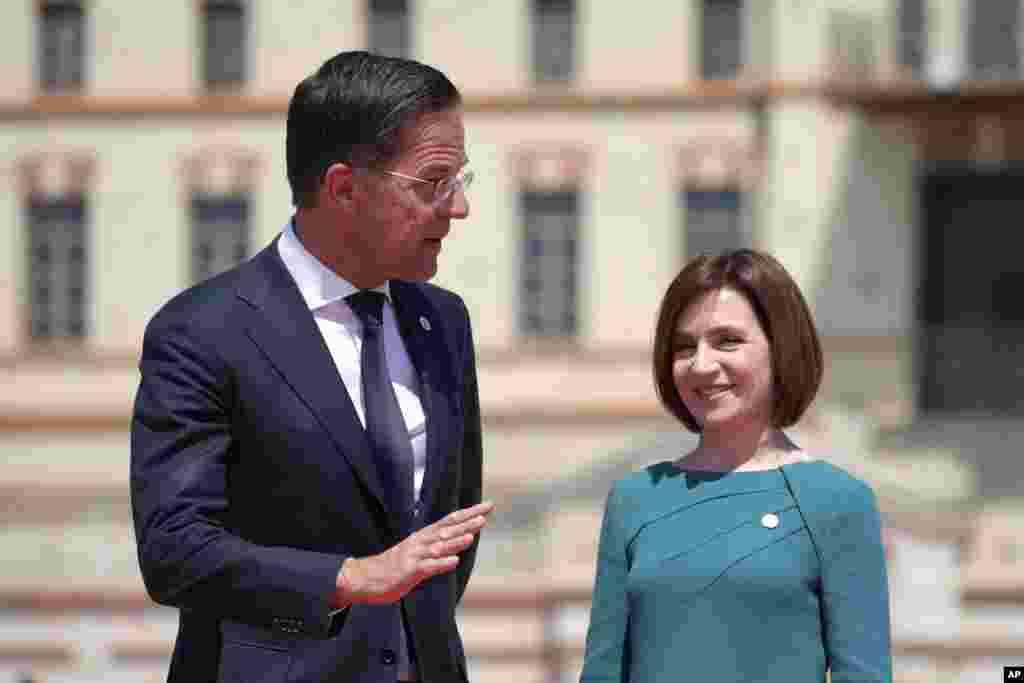 Premierul olandez Mark Rutte alături de Maia Sandu, președinta R. Moldova. 