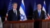 Sekretari amerikan i Shtetit, Antony Blinken, gjatë një konference të përbashkët për media me kryeministrin izraelt, Benjamin Netanyahu. Tel Aviv, 12 tetor 2023.
