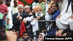 عکس له ارشیف
اسلام اباد کې د اپوزیشن ګوندونو لاریون د ۲۰۱۸ کال د جولايي انتخابات رد کړل. ۲۰۱۸ ز کال ۸ م اګست