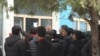 Тожикистон. Садриддин Айний номидаги педагогика университетининг ўзбекистонлик талабалари ҳужжатларини талаб қилмоқда. 2020, 11 февраль.