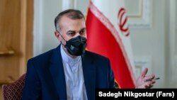 Иранскиот министер за надворешни работи Хосеин Амир-Абдолахијан