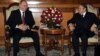 Владимир Путин и Абдельазиз Бутефлика на переговорах в Москве после подписания оружейного контракта, март 2006 года