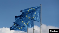 Це 16-й пакет санкцій від моменту повномасштабного вторгнення Росії в Україну три роки тому