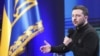 Украинският президент Володимир Зеленски по време на пресконференцията в неделя, 23 февруари.