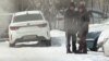 Автовладельцы в Казахстане недовольны запретами долго греть машины в морозы