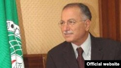 Акмалиддин Эҳсоноглу, Дабири кулли Созмони Конфаронси Исломӣ.