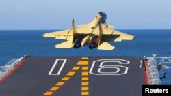 Një avion luftarak i Kinës. Fotografi ilustruese nga arkivi. 
