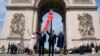 Presidenti amerikan, Joe Biden me presidentin francez, Emmanuel Macron dhe zonjat e para. Paris, 8 qershor.