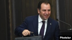 ՀՀ պաշտպանության նախարար Վիգեն Սարգսյան, արխիվ