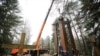 У Курапатах усталявалі дзяржаўны мэмарыяльны знак. ФОТА