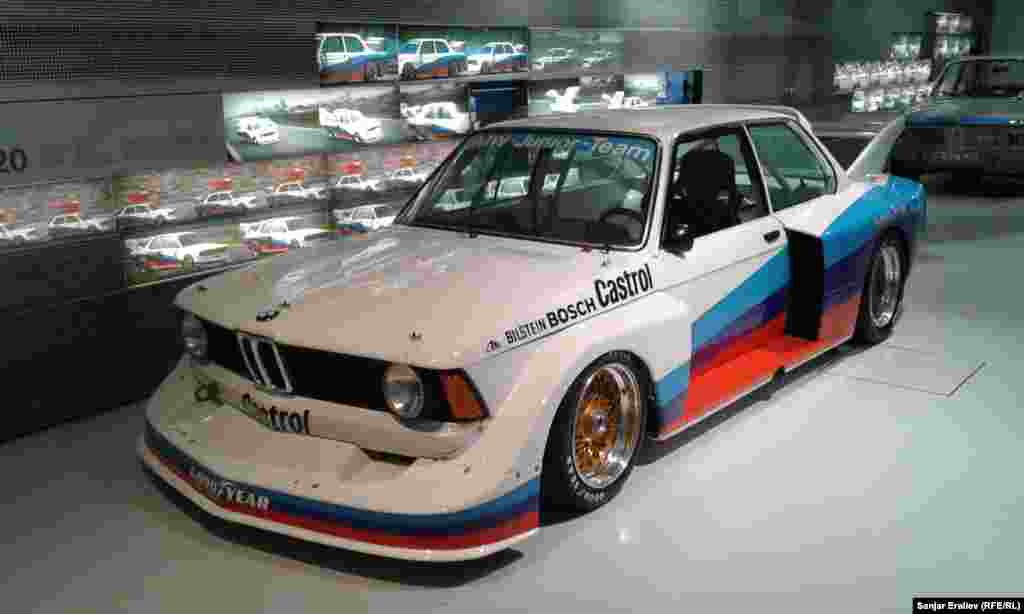 BMW-320, 1977 года выпуска
