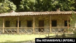 ვაჟა-ფშაველას სახლ-მუზეუმი ჩარგალში