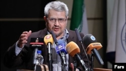 غلامعلی خوشرو٬ نماینده دائم ایران در سازمان ملل- عکس آرشیوی است.