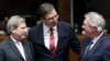 Aleksandar Vučić i evropski komesar za proširenje Johanes Han (levo) u Briselu na dan kada je Srbija počela pregovore sa EU 