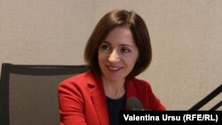 În studioul Europei Libere de la Praga