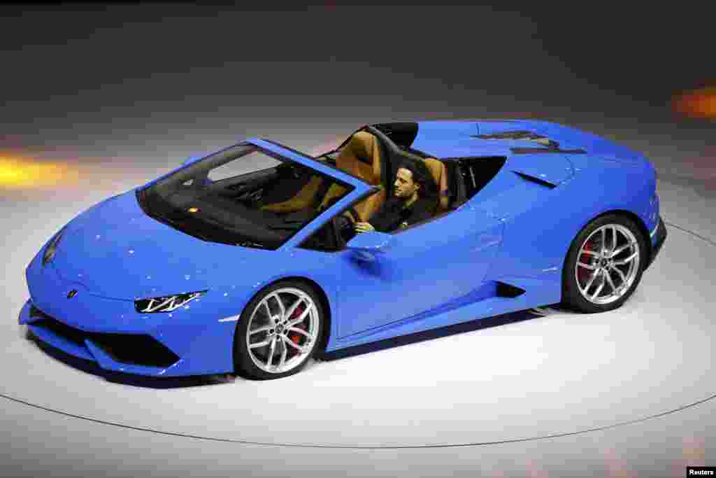  Lamborghini Huracan LP 610-4 Spyder 