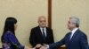 Президент Армении Серж Саргсян встречается с представителями партии «Процветающая Армения», Ереван, 12 марта 2015 г. (Фотография - пресс-служба президента Армении)