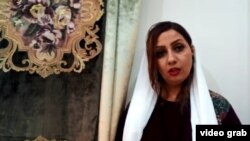 نرگس منصوری، فعال مدنی و از امضاکنندگان بیانیه استعفای خامنهای