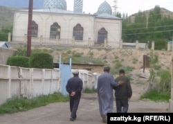 Дааватчылар.
