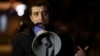 George Simion, la o demonstrație la București, în februarie 2016, pe când conducea Platforma Unionistă Acțiunea 2012