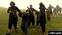 خطیبي: یو شمېر کسانو له ننګرهار نه تر راستنېدو وورسته د داعش په نوم فعالیت پیل کړ